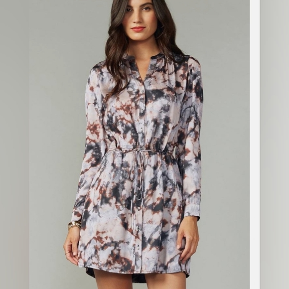 Sachi Tie Dye Shirtdress Size XS - Picture 2 of 13